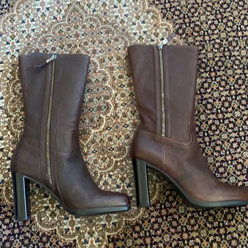 Prada 38.5 brand new brown boots